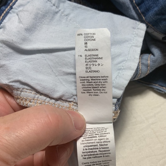 3T (4/$20) Stretch Denim Jean Shorts by Gap - Picture 8 of 9